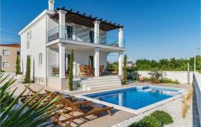 Villa Wave